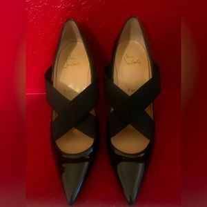 CHRISTIAN LOUBOUTIN Sharpstagram black patent cross elastic band pump